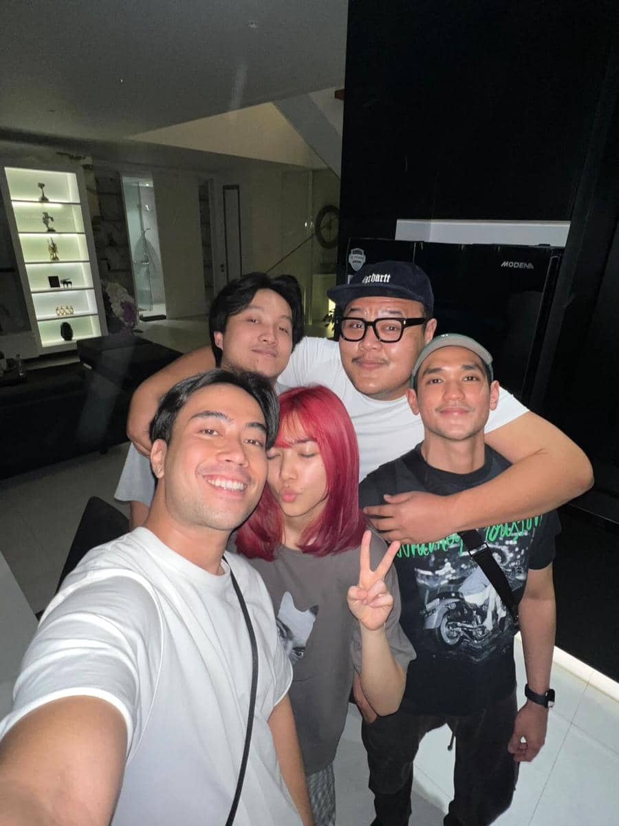 persahabatan Vidi Aldiano