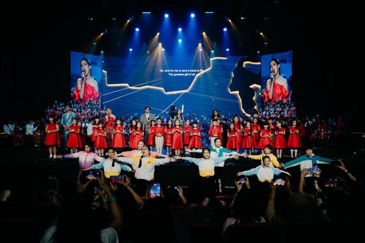 478 Siswa Meriahkan Legacy of Stars HUT ke-25 Bina Bangsa School