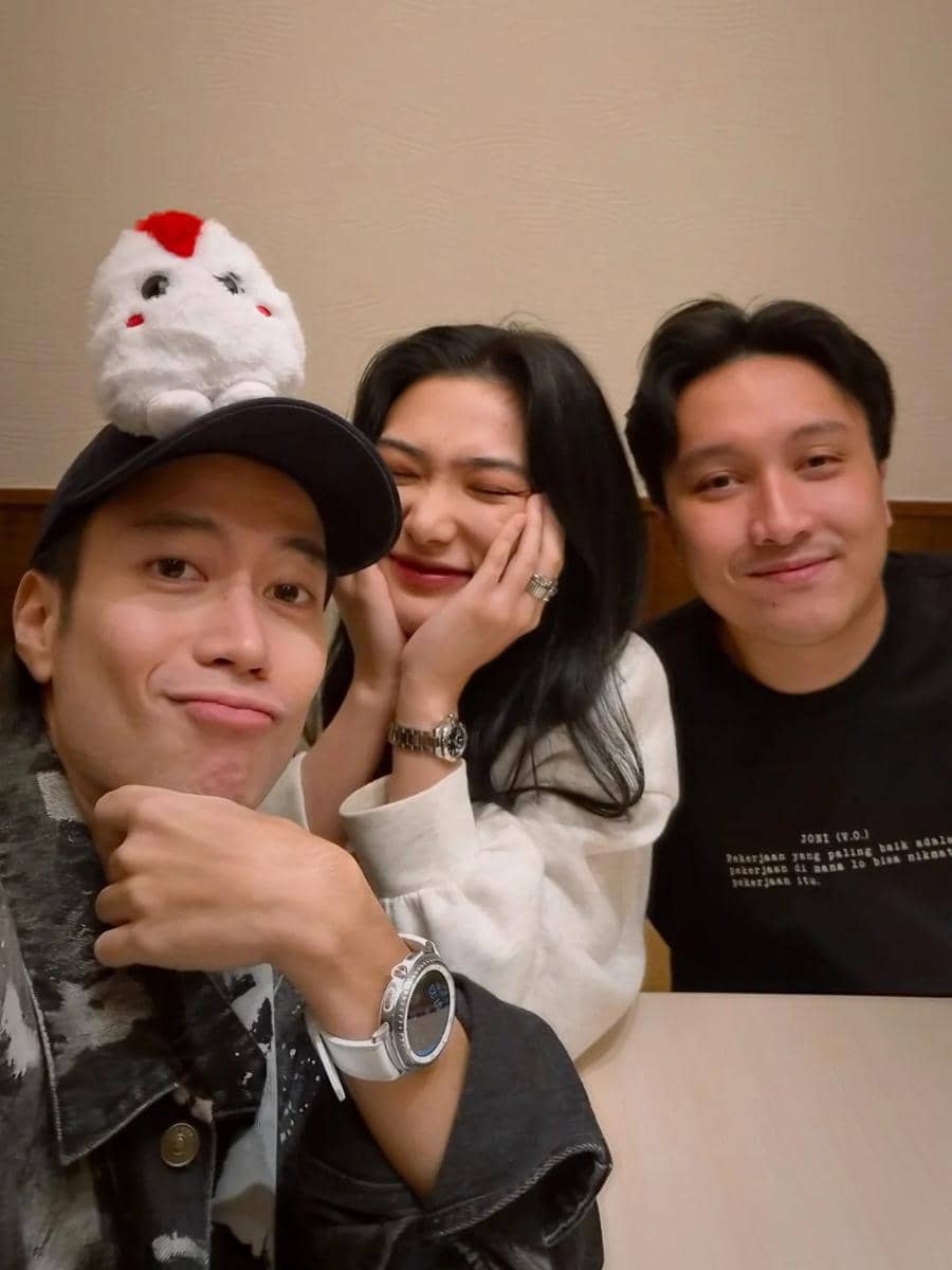 persahabatan Vidi Aldiano