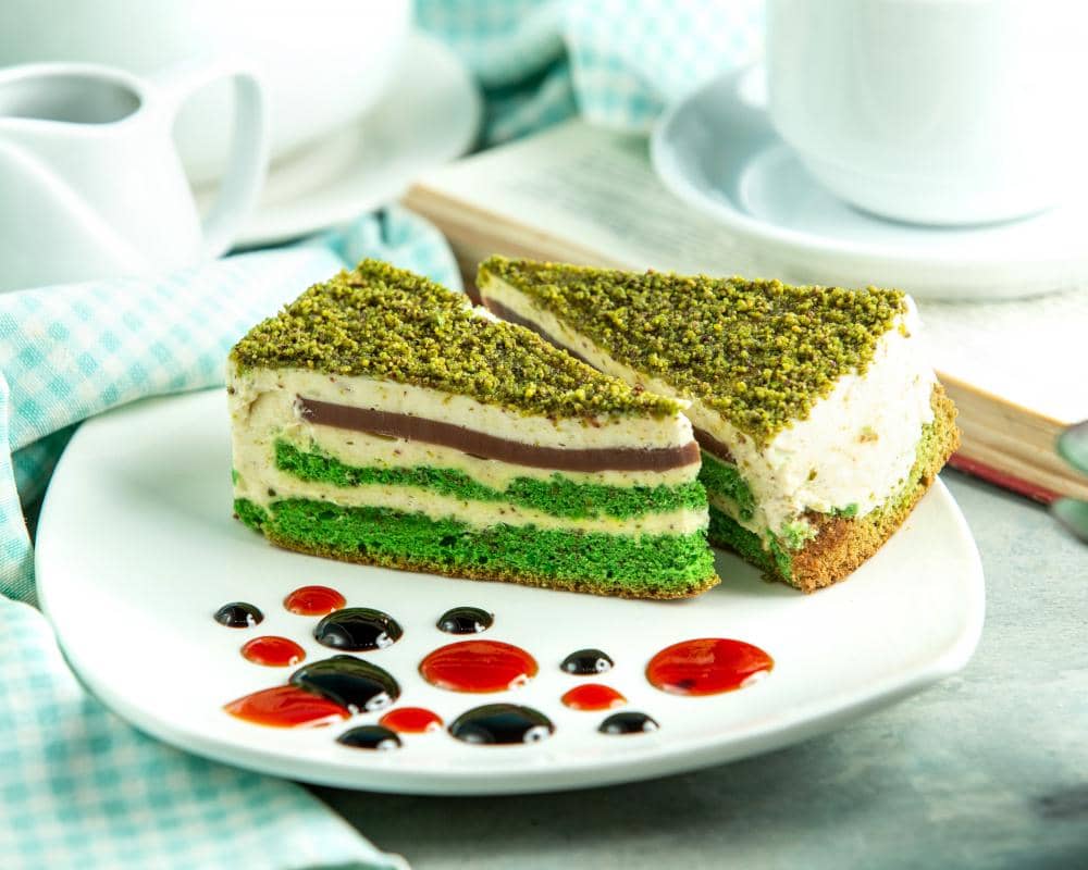 ilustrasi kue pistachio