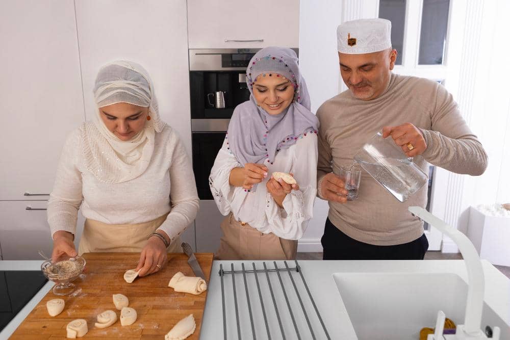 ilustrasi membuat kue bersama keluarga