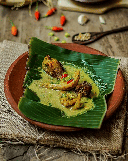 Foto Makanan Ayam Lodho