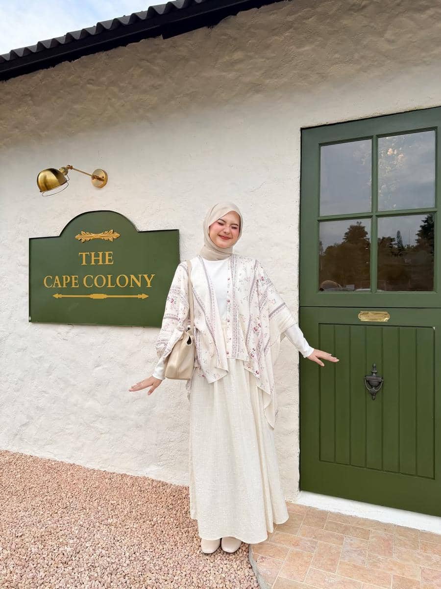 OOTD Lebaran Pakai Outer ala Siska Amera