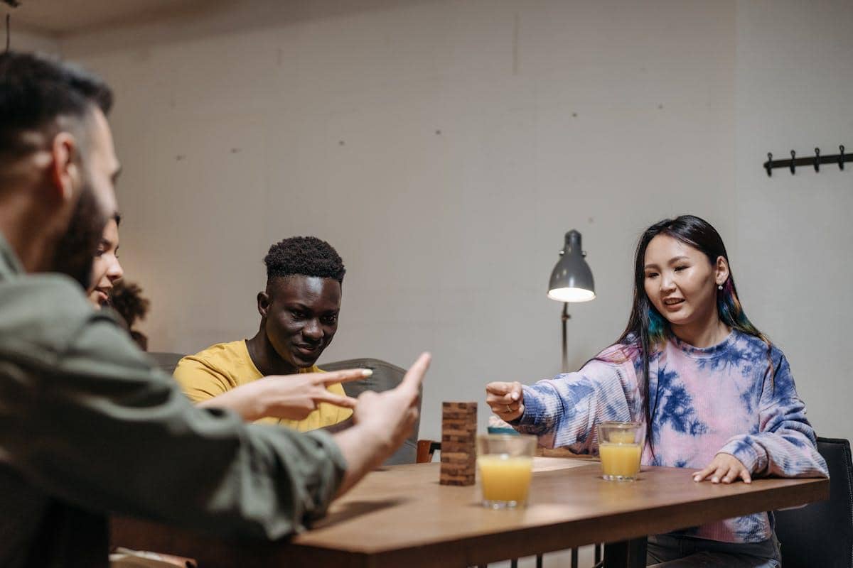 ilustrasi lampu bisa menimbulkan suasana lebih hangat 