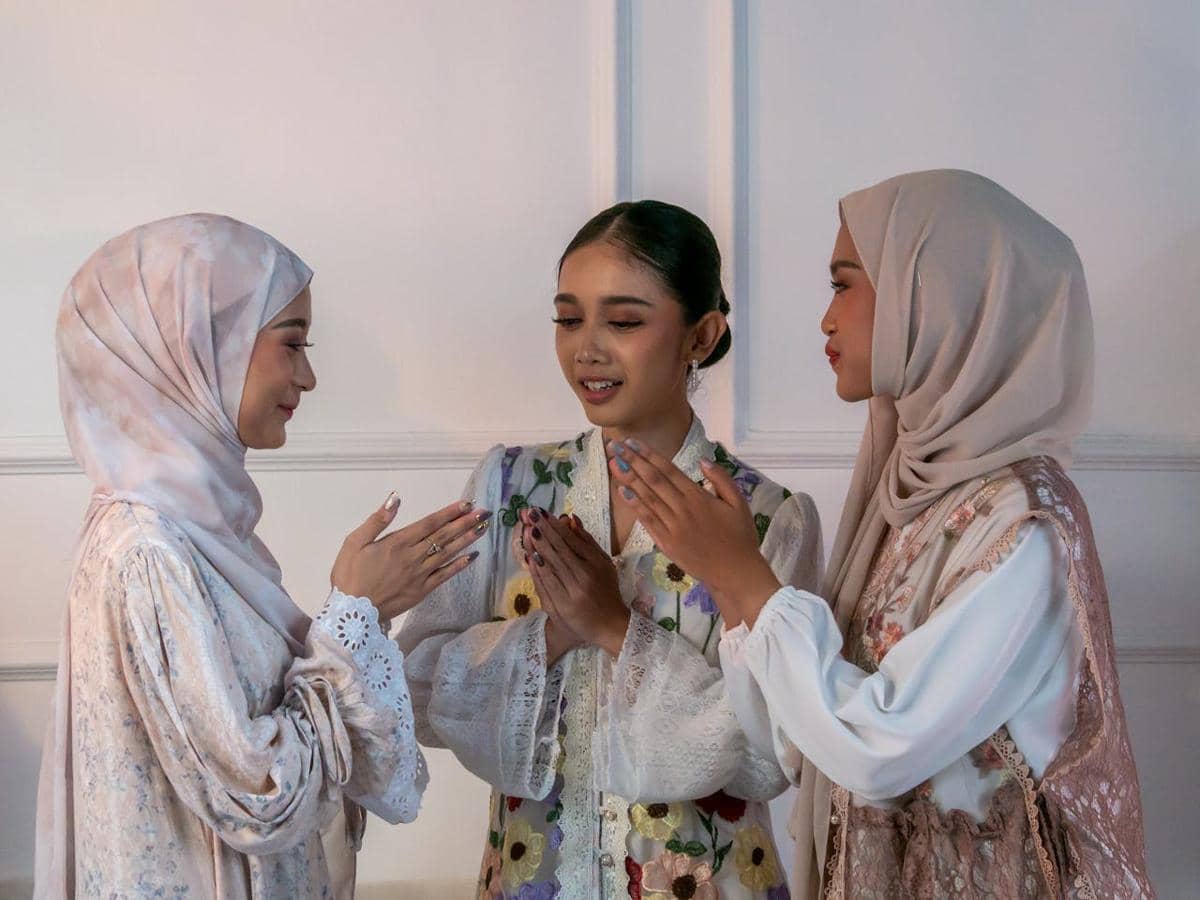 100 Ucapan Idul Fitri 2026 Bahasa Jawa Beserta Artinya