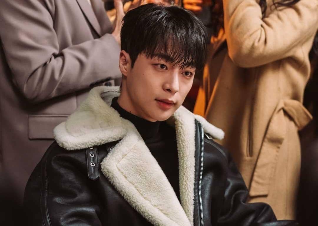 Bae In Hyuk di drama My Roommate Is a Gumiho