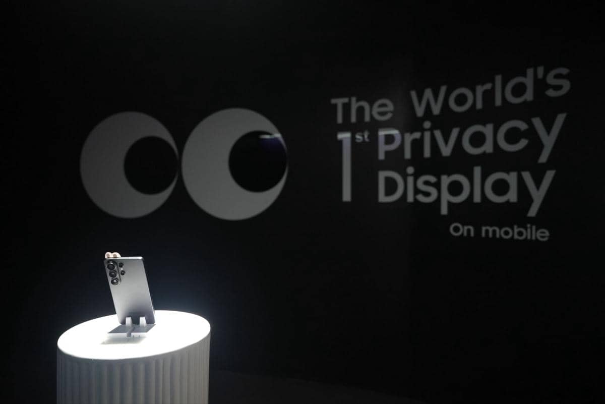 Samsung Galaxy S26 Series Unboxing Day.