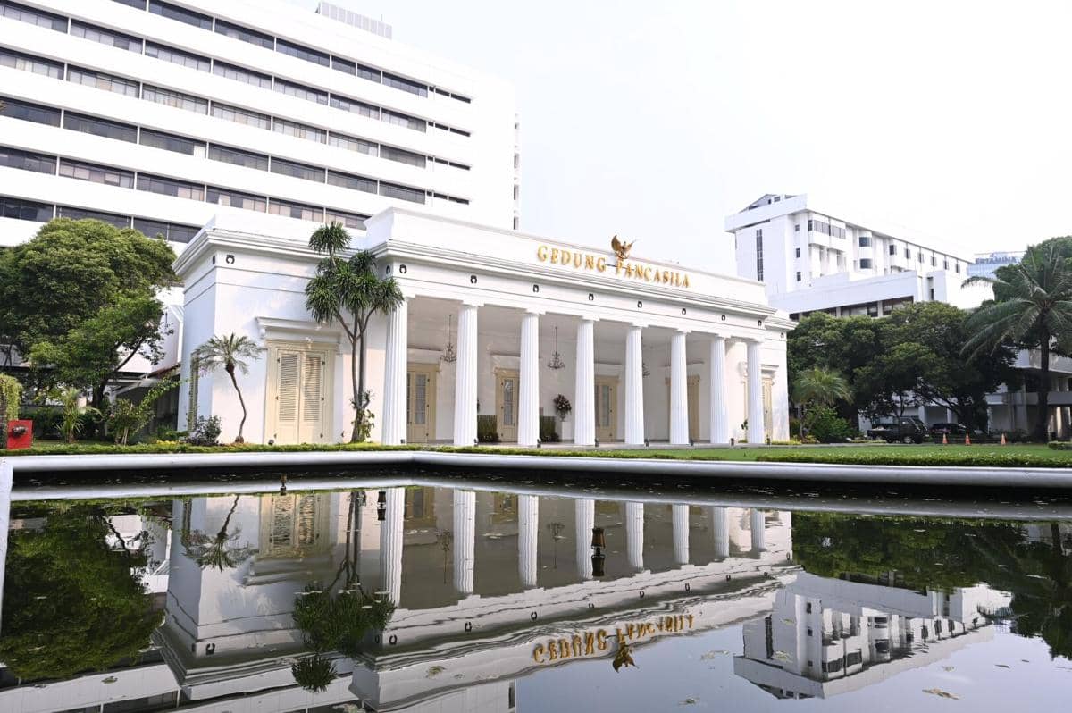 32 WNI Dievakuasi dari Iran Dijadwalkan Tiba di Tanah Air Hari Ini 