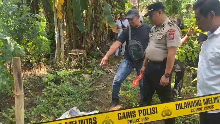 Mortir Ditemukan Warga di Pinggir Sungai Ponorogo, Sempat Dikira Besi