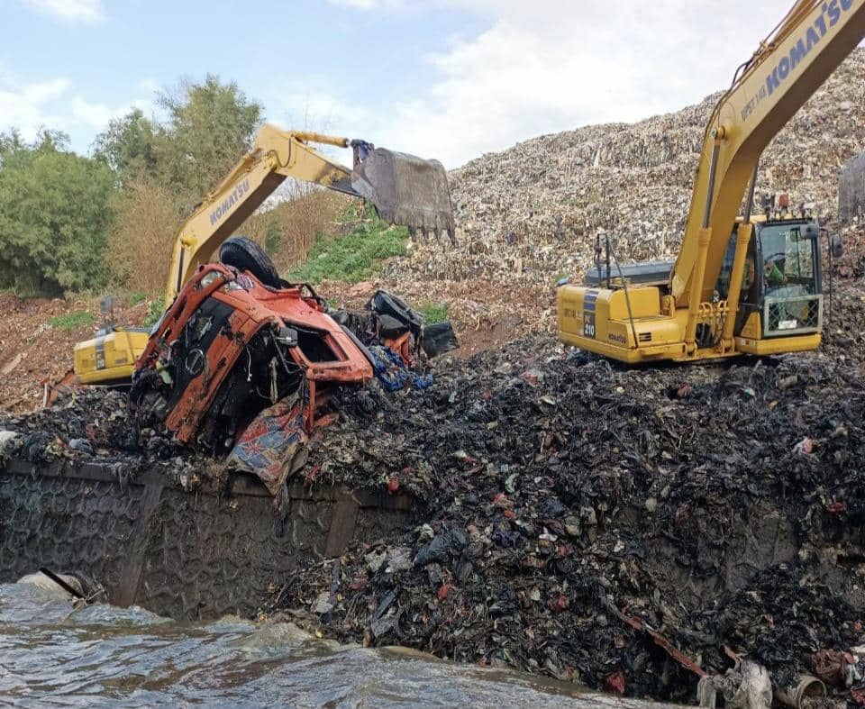Kondisi longsor Tempat Pembuangan Akhir (TPA) Bantargebang, Bekasi, Jawa Barat (dok. WALHI)