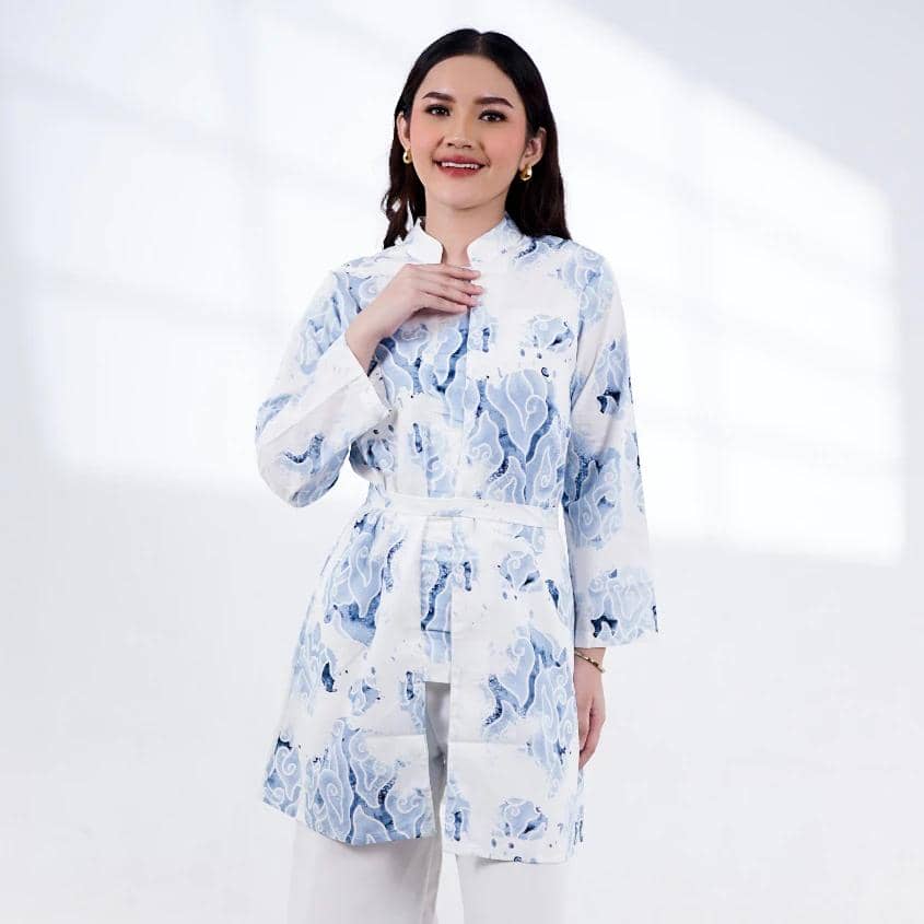 tunik Lebaran 2026 kombinasi batik modern 