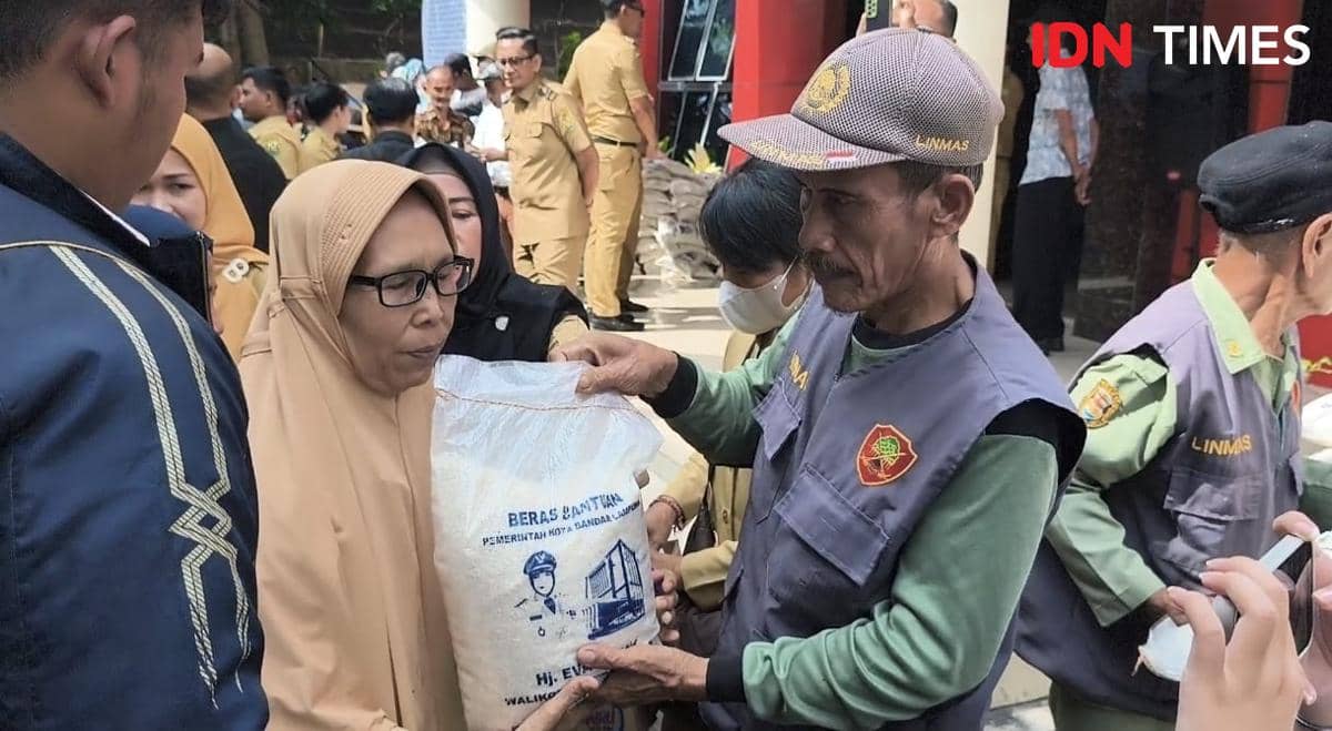 Ramadan 2026, BAZNAS Bandar Lampung Salurkan 95 Ton Beras Zakat