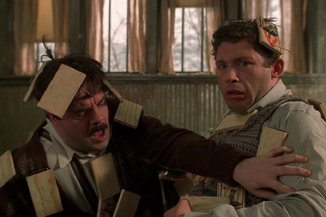 adegan dalam film Mouse Hunt