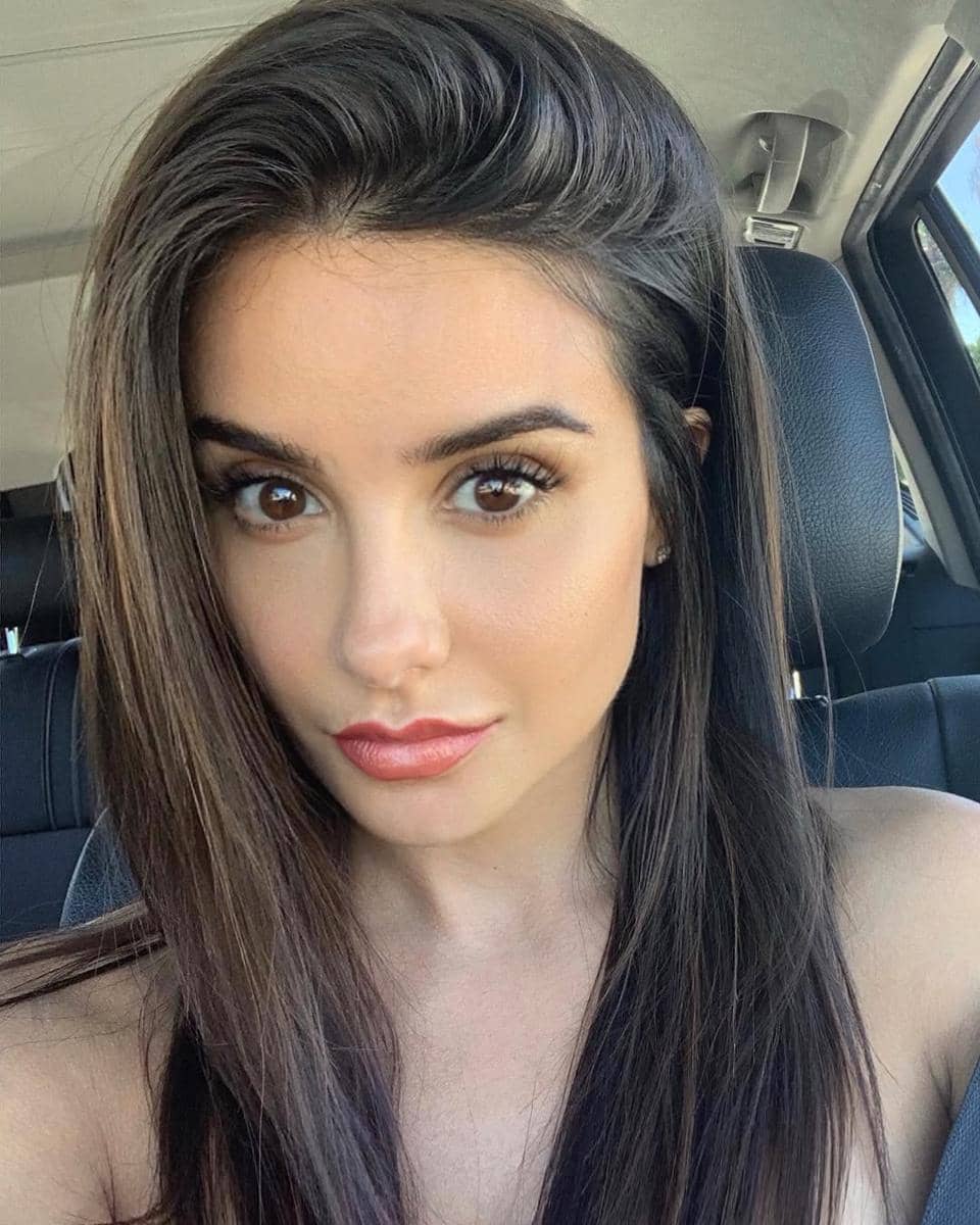 makeup Mikaela Hoover 