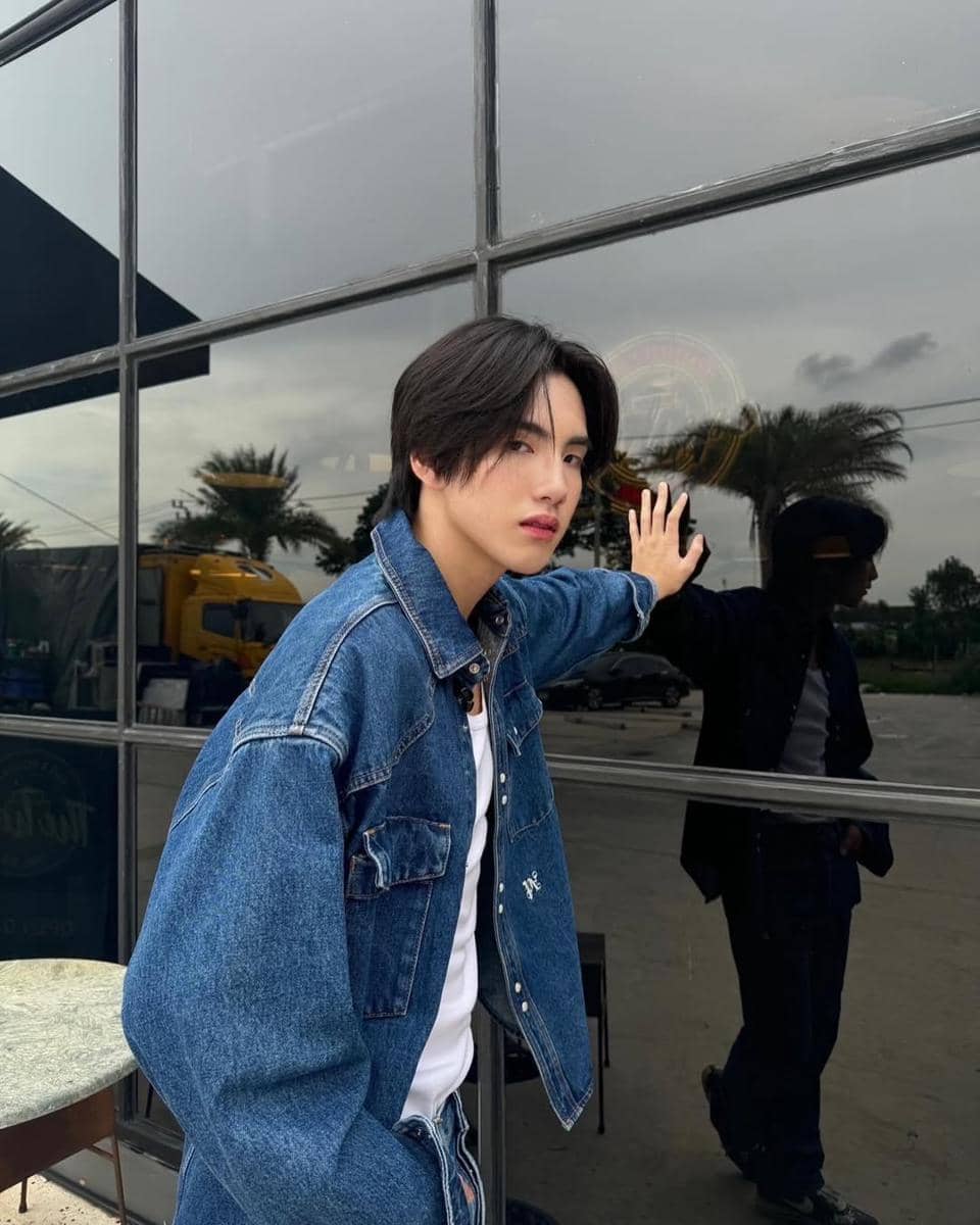 OOTD Day Out ala Phutatchai BUS