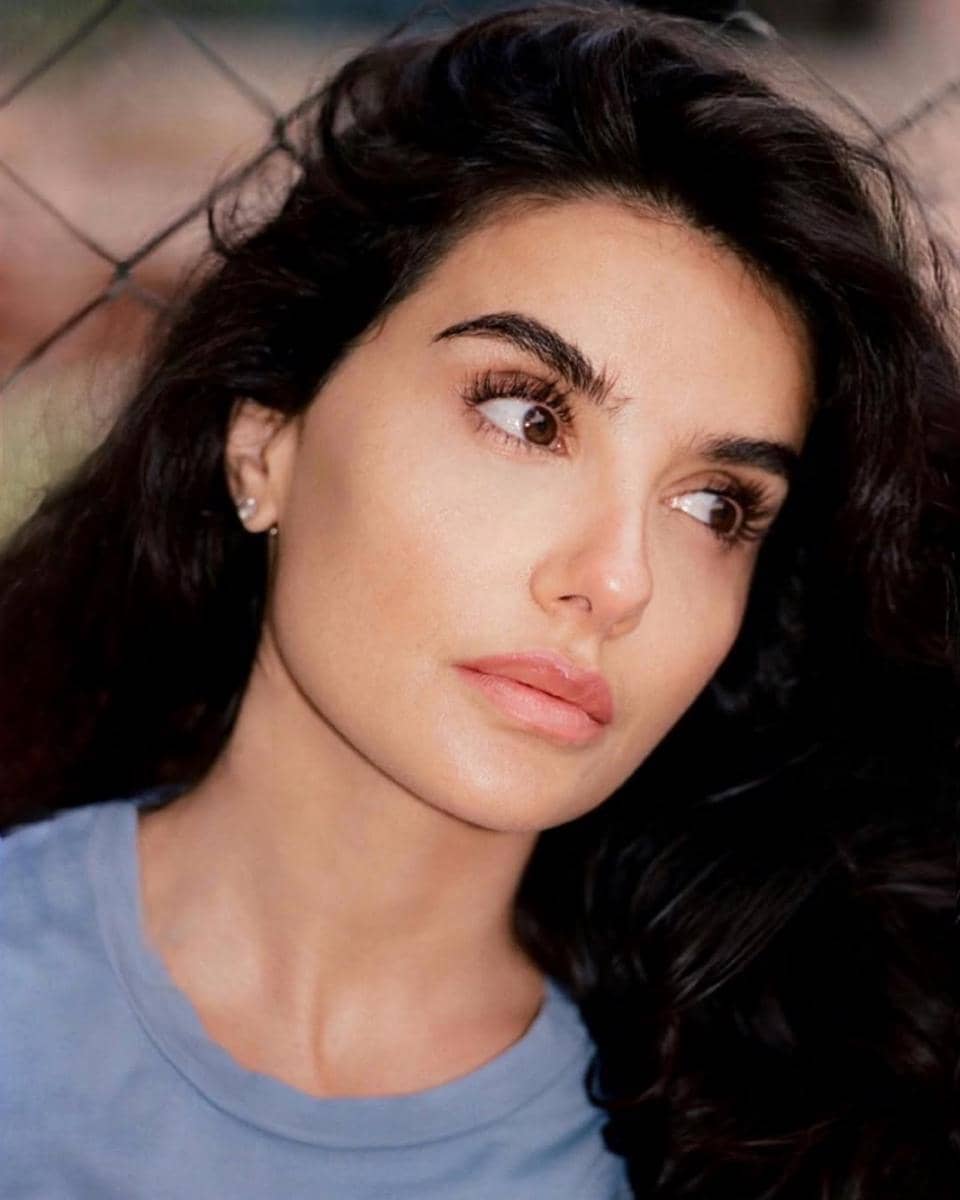 makeup Mikaela Hoover