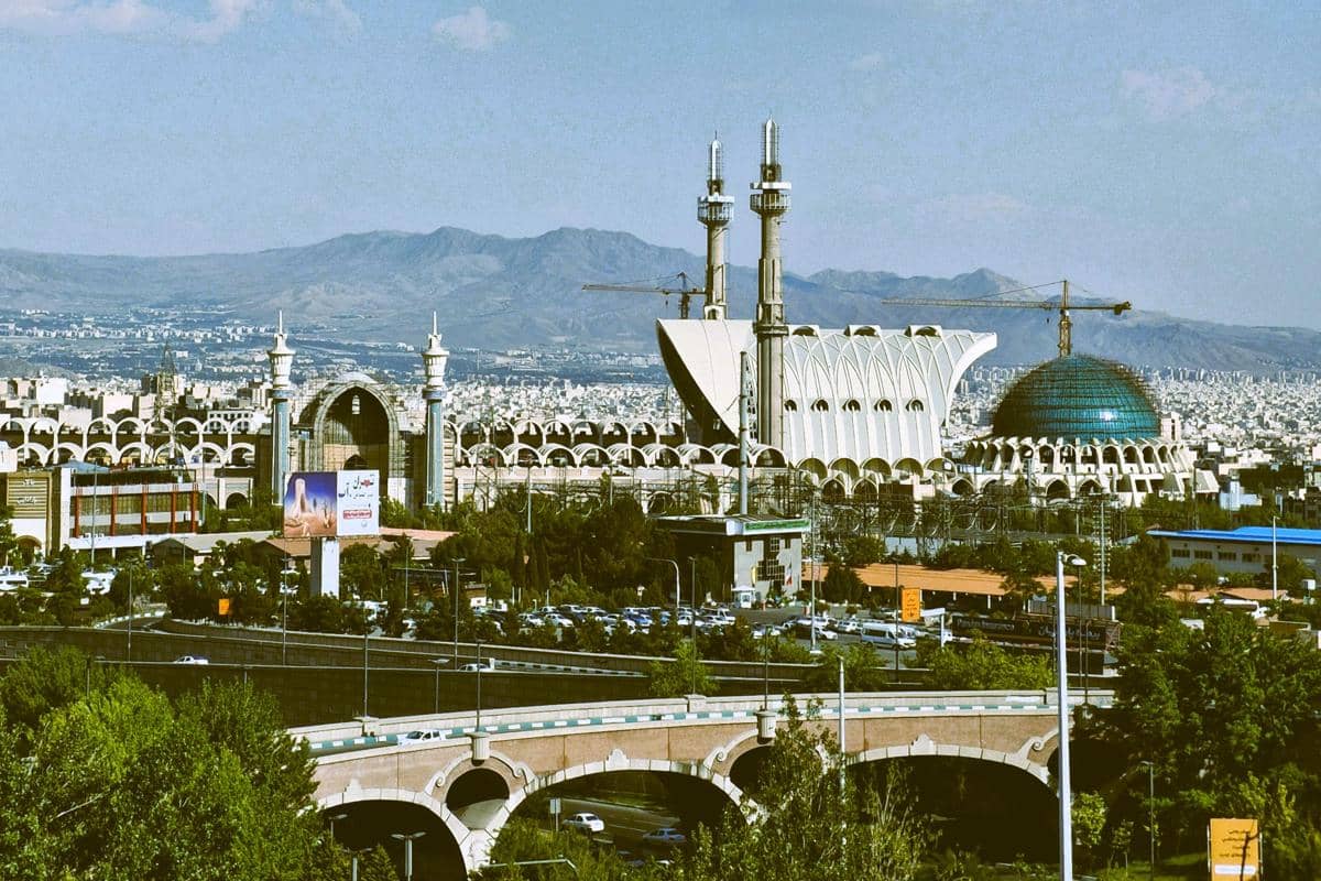 Potret kota Tehran (unsplash.com/@mohammad2020)