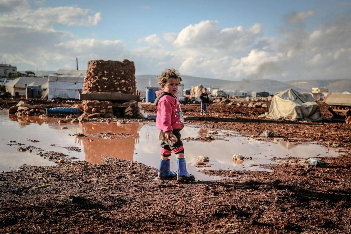 [PUISI] Surat dari Anak yang Tak Mengerti Perang