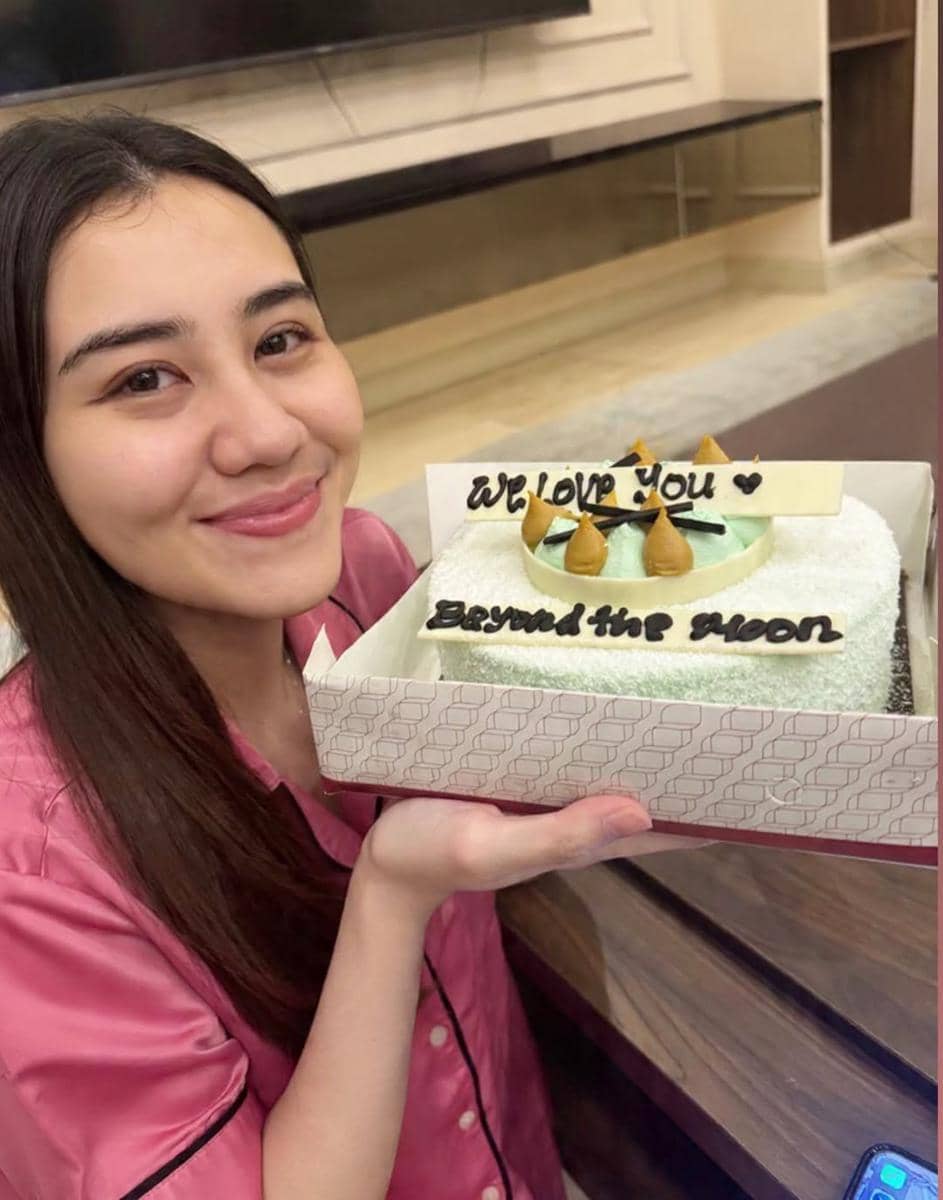 Ultah Aaliyah Massaid digelar sederhana.