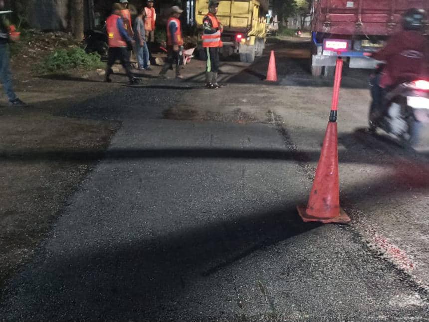 Perbaikan jalan di Kabupaten Tangerang