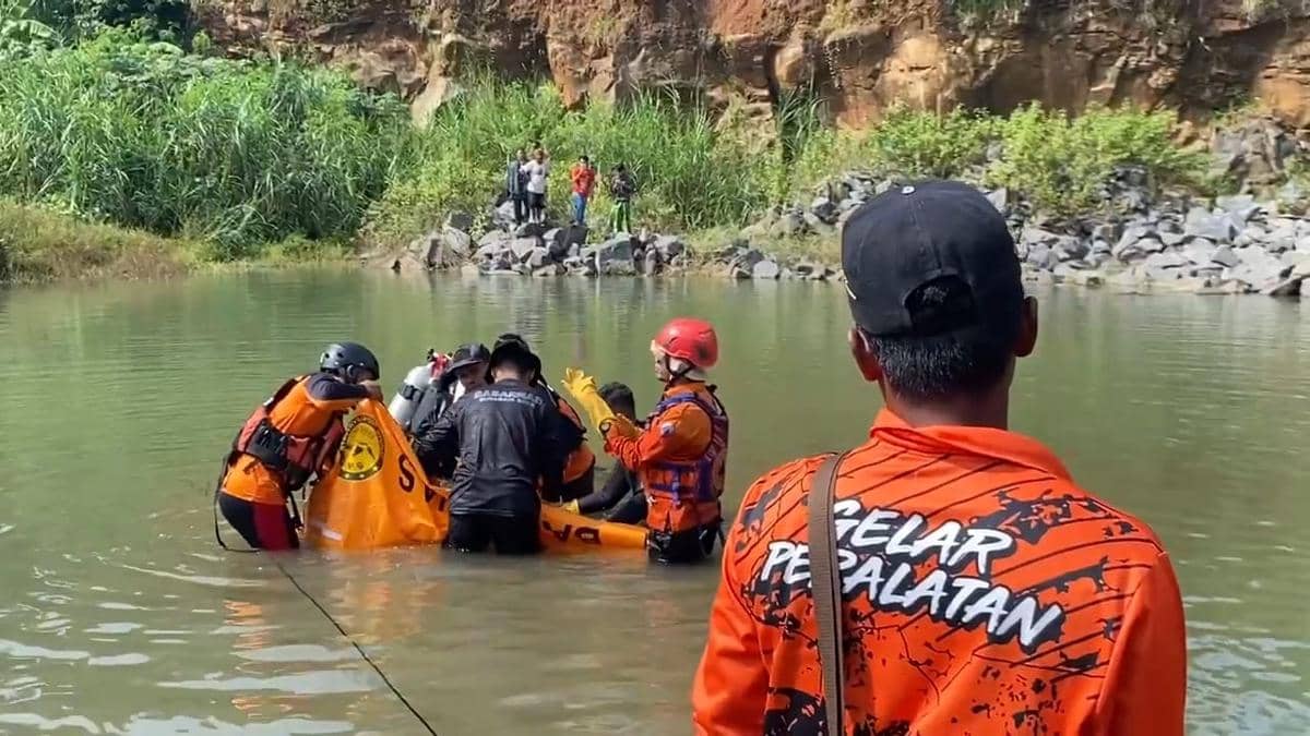 Remaja Tenggelam di Bekas Tambang Pasuruan Ditemukan Meninggal