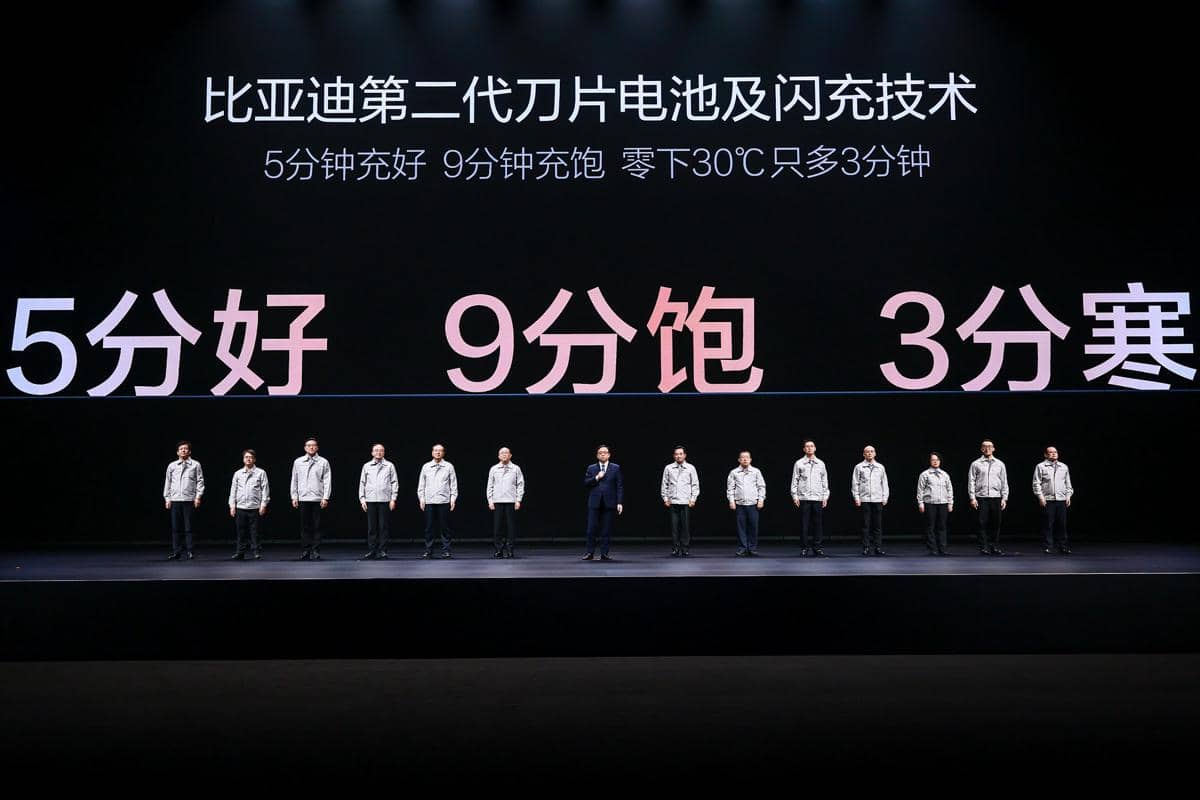 BYD Kenalkan Blade Battery Generasi Kedua dan Flash Charging