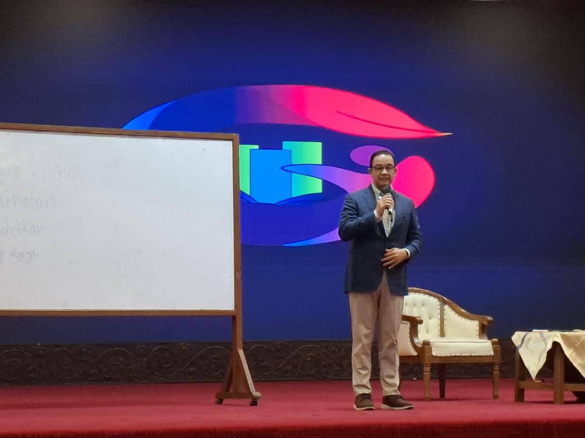 Anies Beri Wejangan Mahasiswa di Malang yang Galau Situasi Indonesia