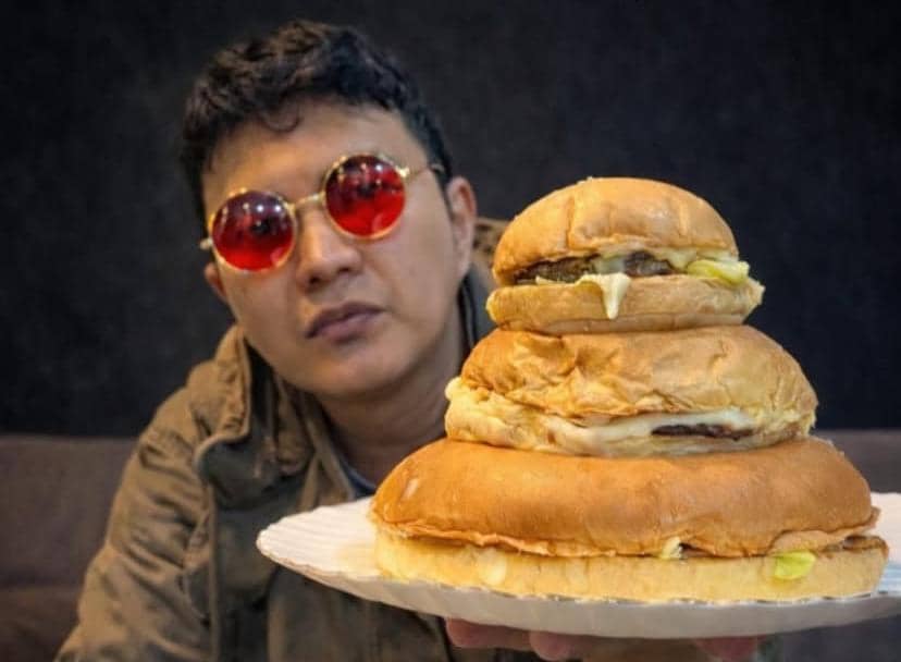 Kenapa Bisnis Burger Aldi Taher Bisa Viral dan Trending di X?