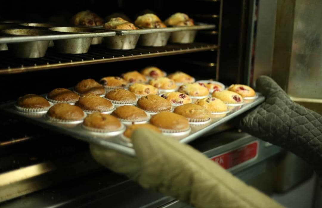 5 Kesalahan saat Mengatur Suhu Oven yang Merusak Kue