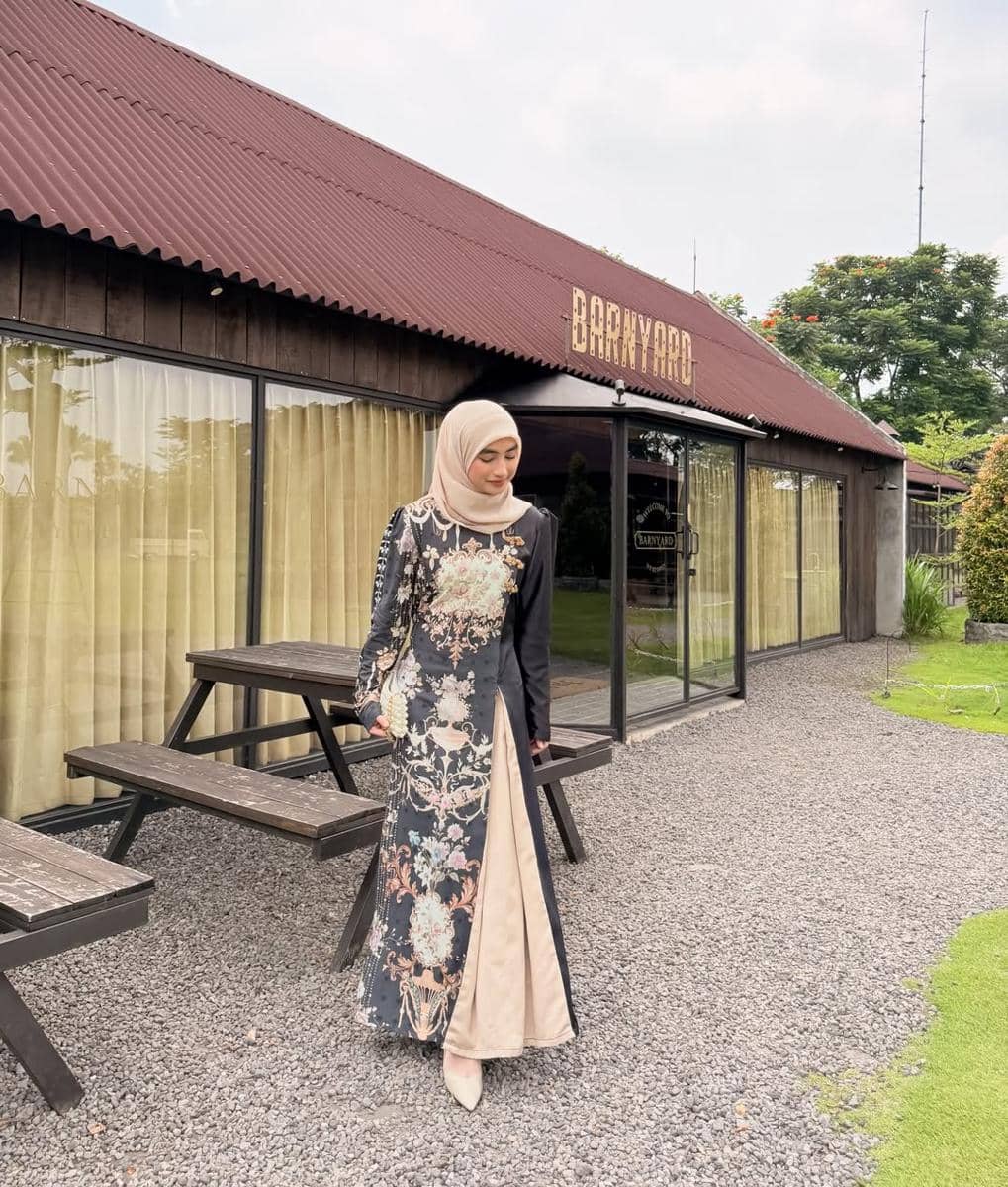 OOTD Lebaran Kedua ala Olivia Finda