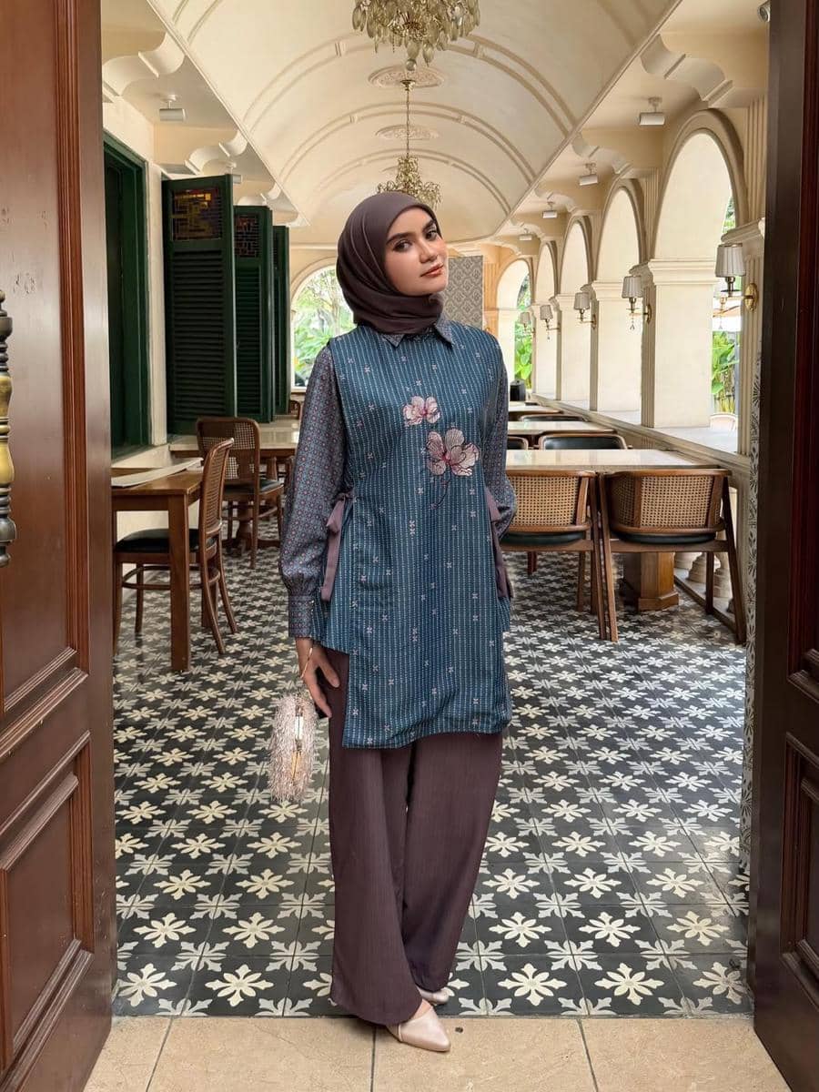 OOTD Lebaran Pakai Celana