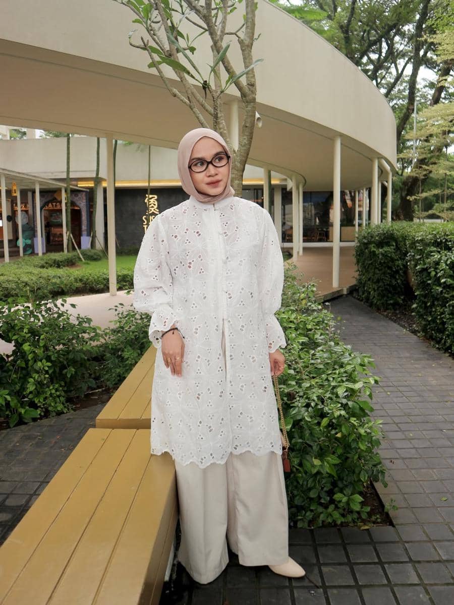 OOTD Lebaran Pakai Celana
