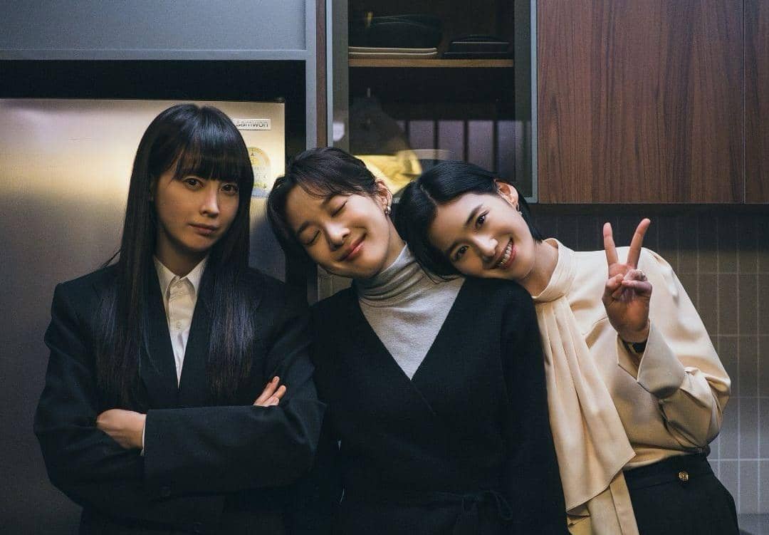 5 Bukti Komitmen Trio L and J di Ending Honour