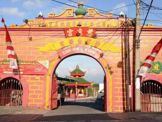 Foto WIsata Klenteng Tjoe Hwie Kiong