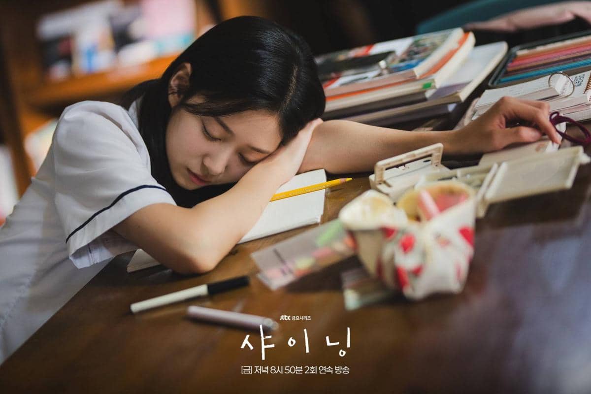 Cuplikan drama Korea Still Shining