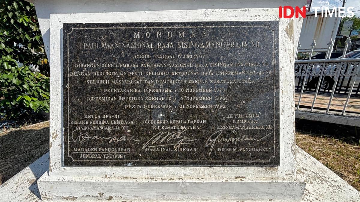 Monumen Patung Sisingamangaraja (Mangara Wahyudi)