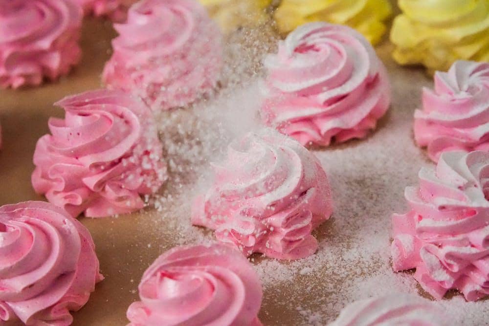 Resep Sagu Keju Mawar, Kue Cantik untuk Isian Toples Lebaran