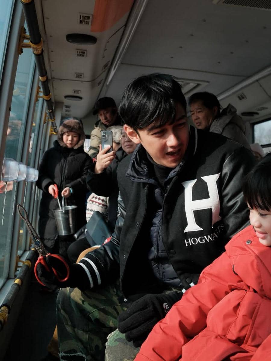 Keluarga Felicya Angelista jalan-jalan di Kota Harbin