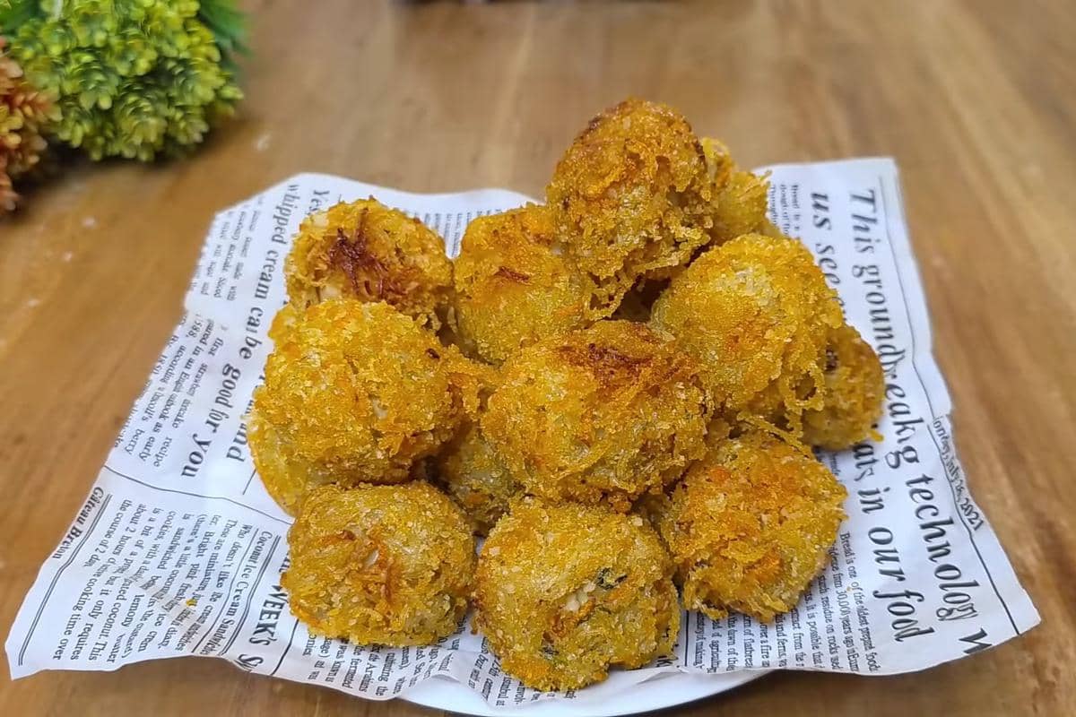 ilustrasi bihun telur goreng