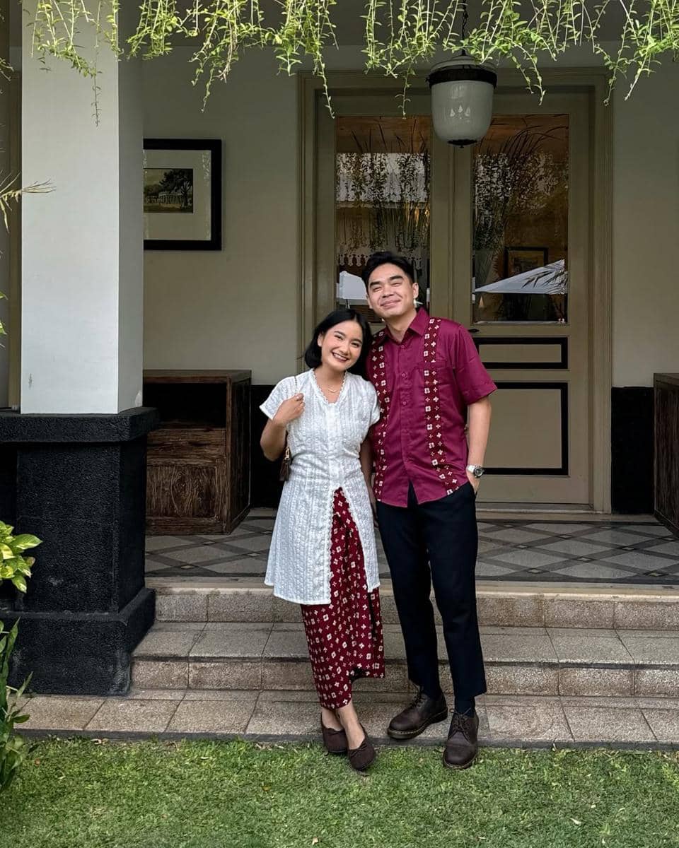 Style Couple Minimalis ala Jesica Ceren dan Arvhie Hanafi