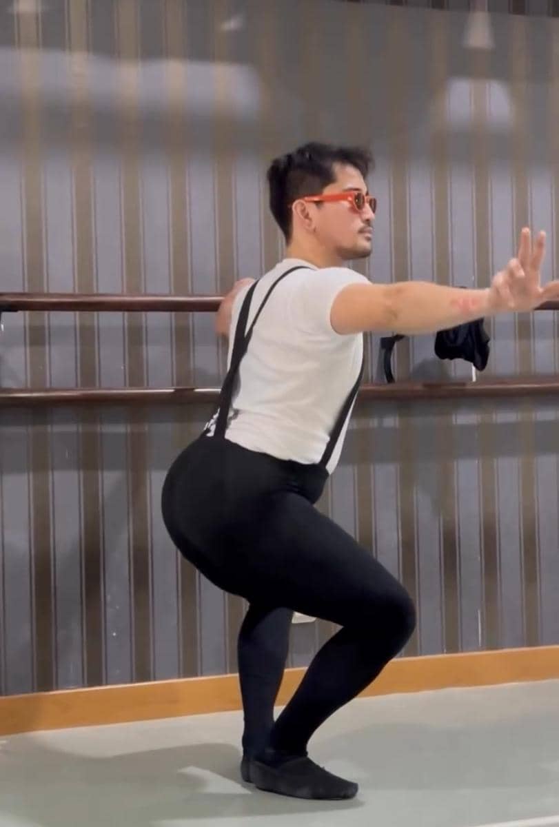 potret Bio One totalitas belajar balet 