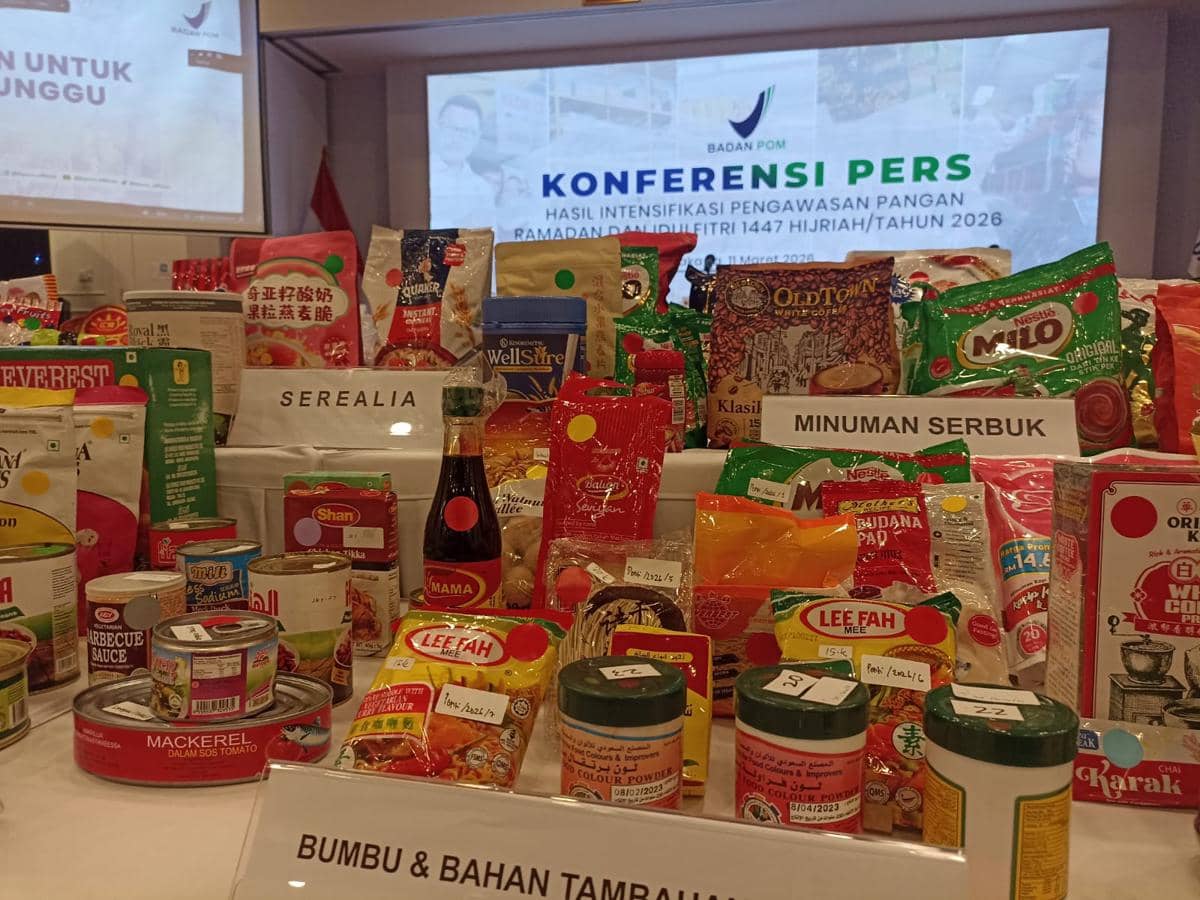 Kepala BPOM Taruna Ikrar dalam Konferensi Pers Hasil Intensifikasi Pengawasan Pangan Ramadan & Idulfitri Tahun 2026 di Gedung BPOM, Rabu (11/3/2026). 