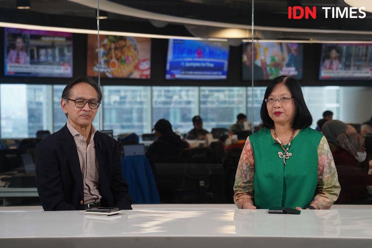 Mantan Menteri Luar Negeri Marty Natalegawa dalam program Real Talk with Uni Lubis, Rabu (11/03 /2026).