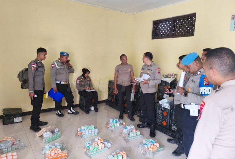 Polda NTT melakukan penertiban internal senjata api.