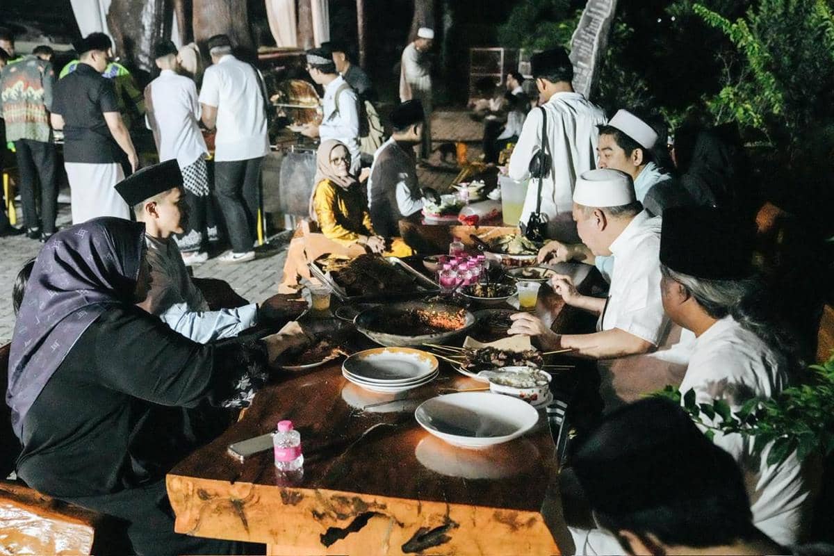 Kaesang Safari Ramadan ke Ponpes Minggir, Minta Nasihat Kiai