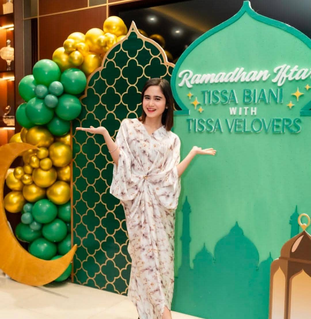 potret intimate bukber Tissa Biani bersama fans