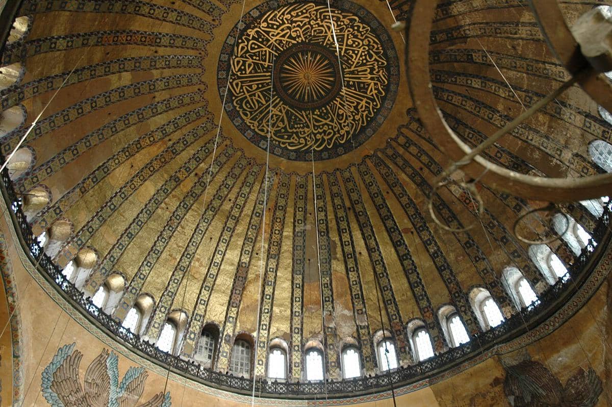 potret kubah Hagia Sophia