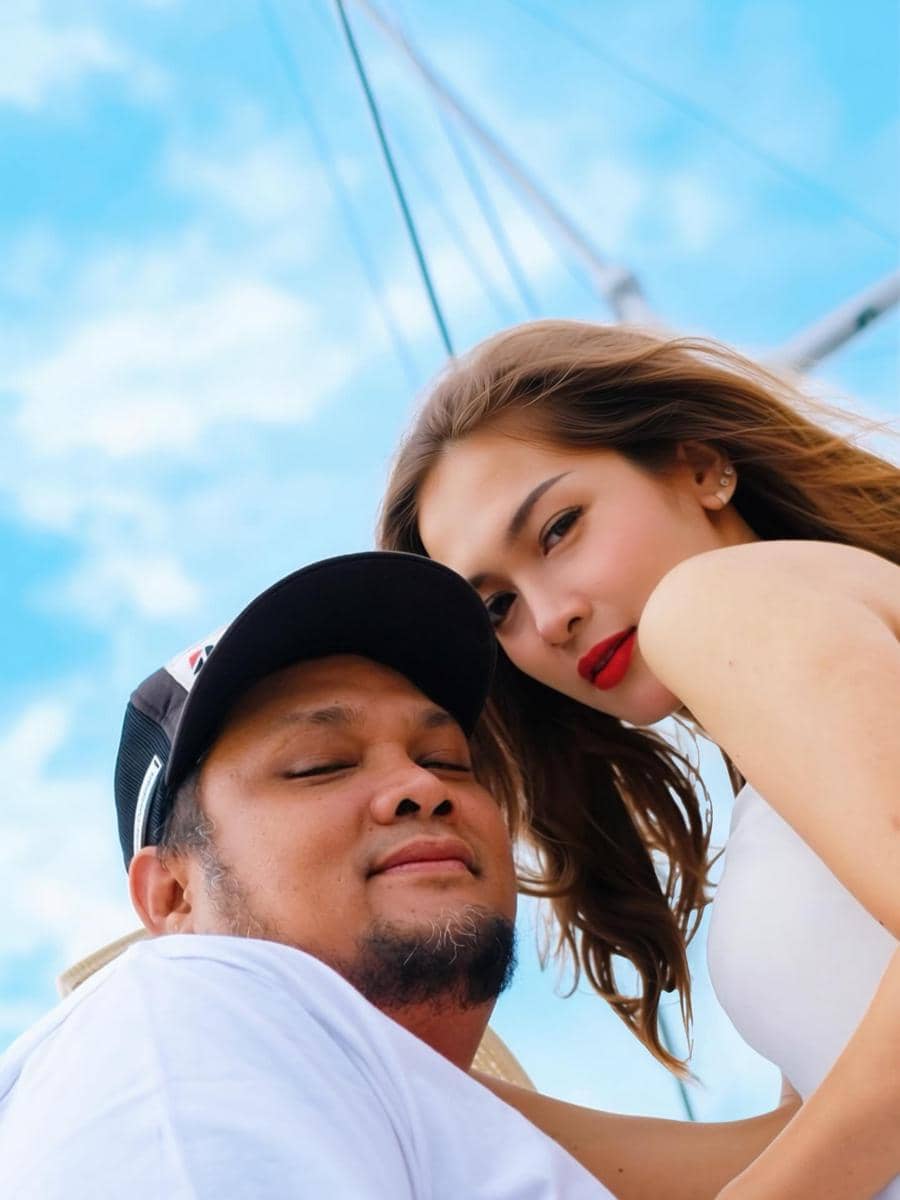 Virgoun ajak Starla, putrinya dengan Inara, saat bulan madu bersama Lindi (instagram.com/virgoun_)