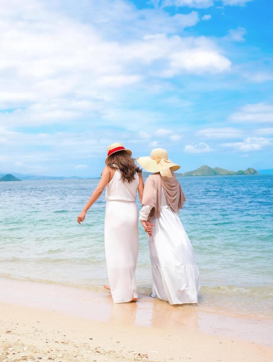 Virgoun ajak Starla, putrinya dengan Inara, saat bulan madu bersama Lindi