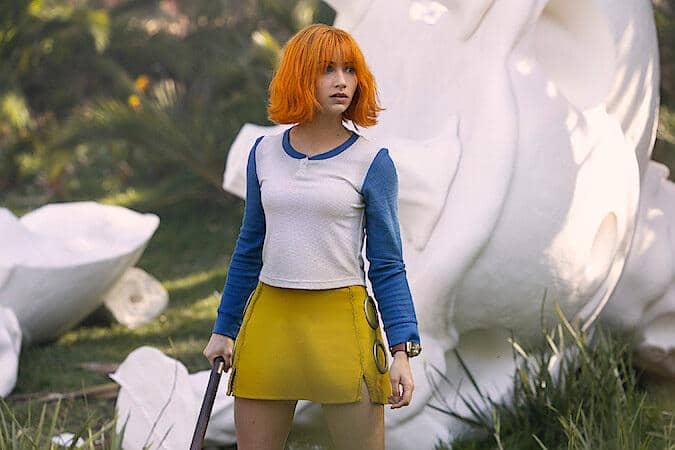 Emily Rudd dalam serial One Piece